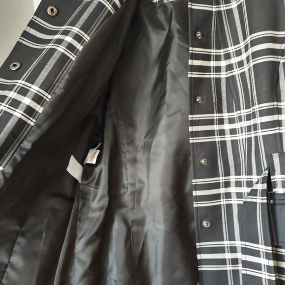 Jones New York Signature Black & White Plaid Belted Button-Up Jacket - Picture 7 of 10